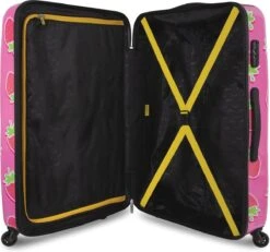 BHPPY - Sweet Strawberry - Reiskoffer (76 Cm) -Bagage24 Winkel 1200x1123 1