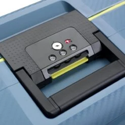 CarryOn Steward Kofferset - 2-delige TSA Trolleyset Met Kliksloten - Dubbele Wielen - Blauw 15 CarryOn Steward Kofferset - 2-delige TSA Trolleyset Met Kliksloten - Dubbele Wielen - Blauw -Bagage24 Winkel 1200x1200 135