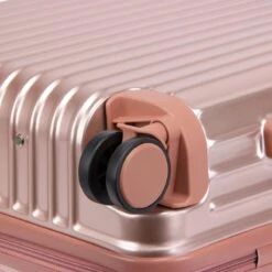 Royal Swiss - Reis Koffer - 56cm - Cijferslot- Lichtgewicht Koffer - 4 Wielen- Rosé Gold -Bagage24 Winkel 1200x1200 180