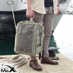 CabinMax Manhatten Reistas– Handbagage 30L - Rugzak – Backpack - 45x36x20cm – Lichtgewicht - Zwart 16 CabinMax Manhatten Reistas– Handbagage 30L - Rugzak – Backpack - 45x36x20cm – Lichtgewicht - Zwart -Bagage24 Winkel 1200x1200 623