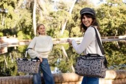 Reisenthel Allrounder S Pocket Reistas - 11L - Baroque Marble Zwart 9 Reisenthel Allrounder S Pocket Reistas - 11L - Baroque Marble Zwart -Bagage24 Winkel 1200x800 29