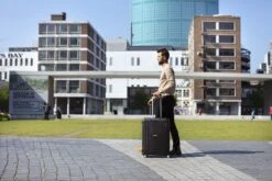 CarryOn Steward Kofferset - 2-delige TSA Trolleyset Met Kliksloten - Dubbele Wielen - Zwart -Bagage24 Winkel 1200x800 5