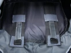 FlipFlop Feelings 70 Liter Backpack - Rood - Verstelbaar 60L Tot 80L - Rits Rondom - Opent Als Koffer - Gratis Regenhoes -Bagage24 Winkel 1200x897 2