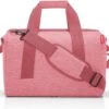 Reisenthel Allrounder M Reistas Sporttas - 18L - Twist Berry Roze -Bagage24 Winkel 1200x947 3
