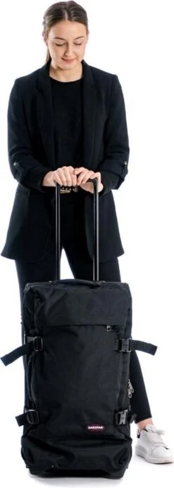 Eastpak TRANVERZ M Reiskoffer (67 X 35.5 X 30 Cm) - Black -Bagage24 Winkel 429x1200