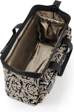 Reisenthel Allrounder S Pocket Reistas - 11L - Baroque Marble Zwart 8 Reisenthel Allrounder S Pocket Reistas - 11L - Baroque Marble Zwart -Bagage24 Winkel 792x1200 6