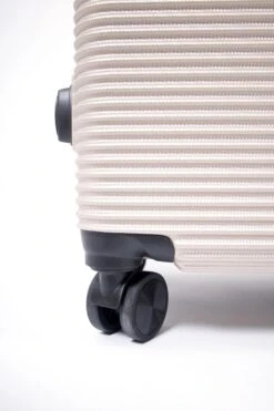 AttitudeZ Air-Z Reiskoffer Medium Champagne 67cm - TSA-slot 15 AttitudeZ Air-Z Reiskoffer Medium Champagne 67cm - TSA-slot -Bagage24 Winkel 800x1200 30