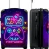 NoBoringSuitcases.com® Koffer Groot - Gaming - Console - Neon - Jongens - Trolley Koffer Met TSA-slot - Met Wielen - 90 Liter - Reiskoffer - 66 Cm -Bagage24 Winkel 985x1200 1